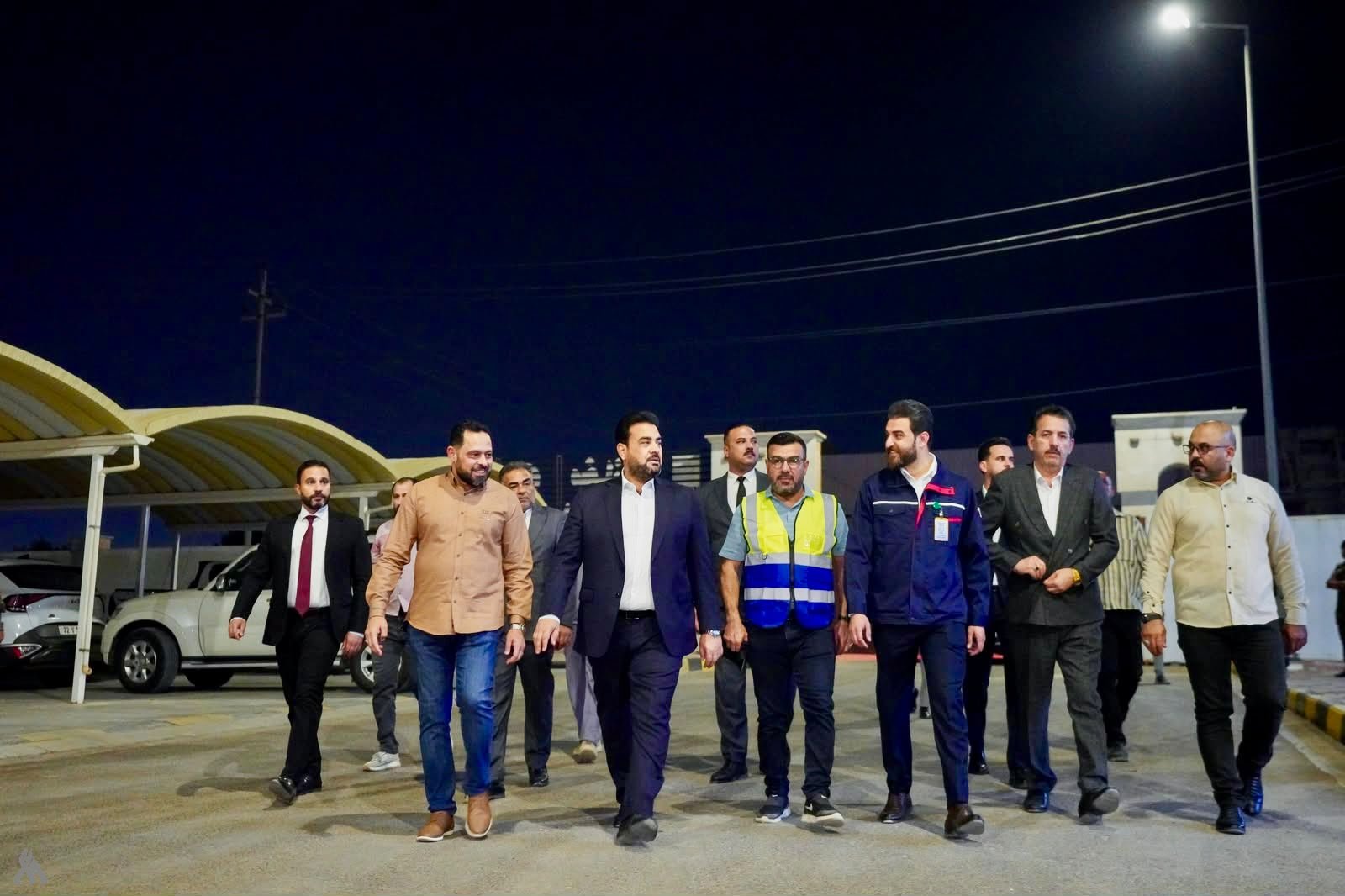 الأنبار تعزز جاهزية دوائرها الخدمية بآليات تخصصية جديدة