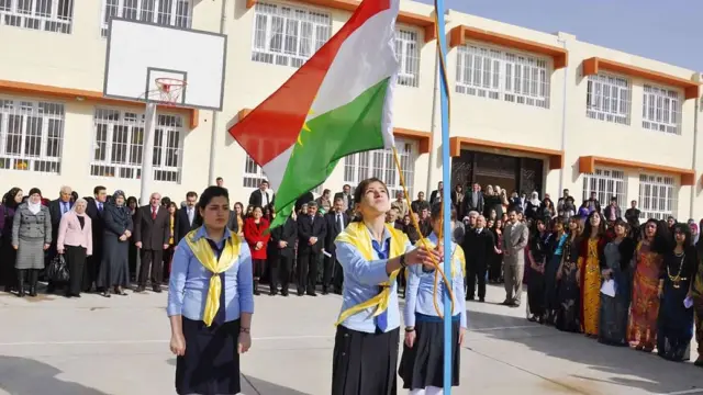 رئيس اقليم كوردستان يقرع جرس بدء العام الدراسي الجديد