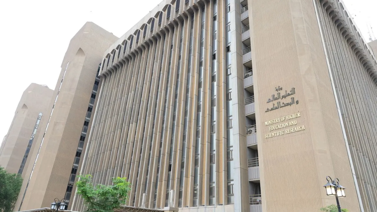 التعليم تمنح الجامعات صلاحية استضافة الطلبة بين الدراستين الصباحية والمسائية