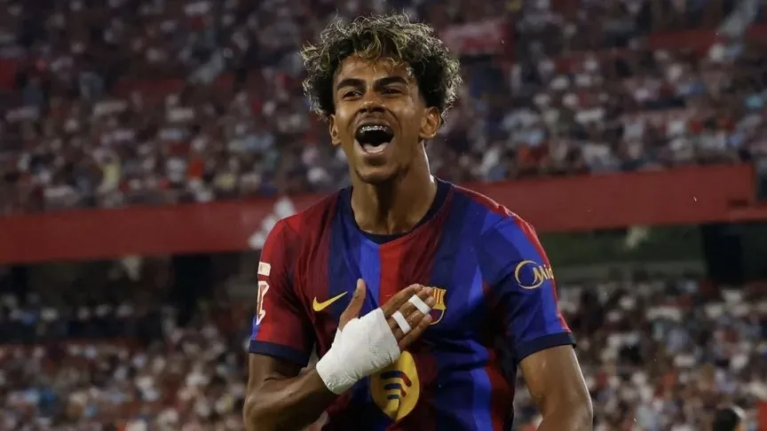 يامال يتجاوز فينيسيوس في سباق تاريخي بالدوري الإسباني