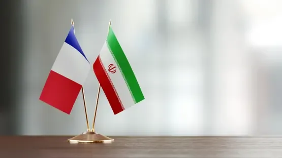 إيران تغلق مركزاً تابعاً للسفارة الفرنسية.. "غير قانوني"