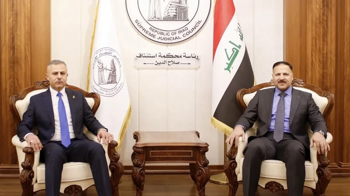 العوادي ورئيس محكمة استئناف صلاح الدين يبحثان تعزيز التعاون بين القضاء ووزارة الداخلية