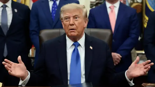 ترامب: يجب إنهاء "الحرب السخيفة" بين روسيا وأوكرانيا