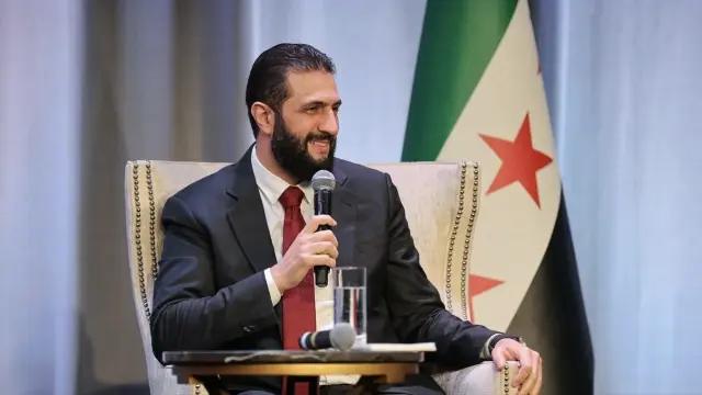 الشرع نعمل على تأمين ممر آمن لصادرات النفط العراقية من خلال الموانئ السورية