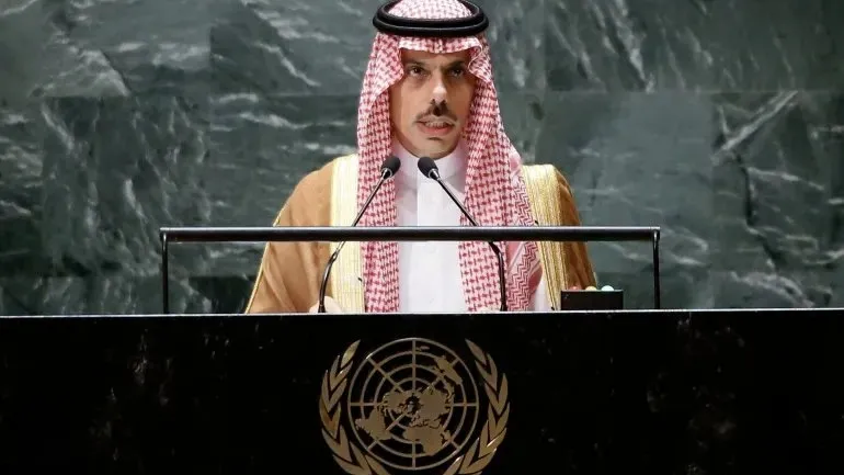 وزير الخارجية السعودي: ندعم الحكومة العراقية في ملف حصر السلاح