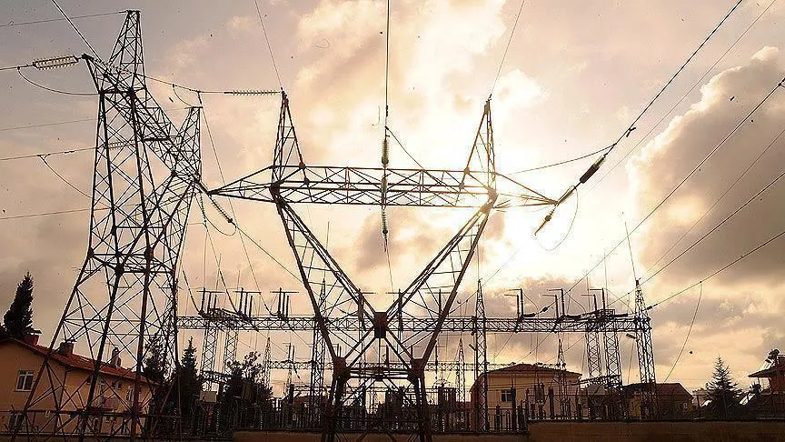 العراق يهدر نحو 80 مليون ميغاواط/ساعة من الكهرباء خلال 2025