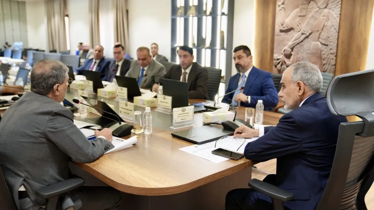 بالوثيقة  المجلس الوزاري للاقتصاد يصادق على مشروع الموازنة ويحيلها إلى مجلس الوزراء