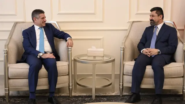 وزير العدل والقائم بالأعمال الأميركي يبحثان ملف السجناء الأجانب والتعاون القانوني والعدلي