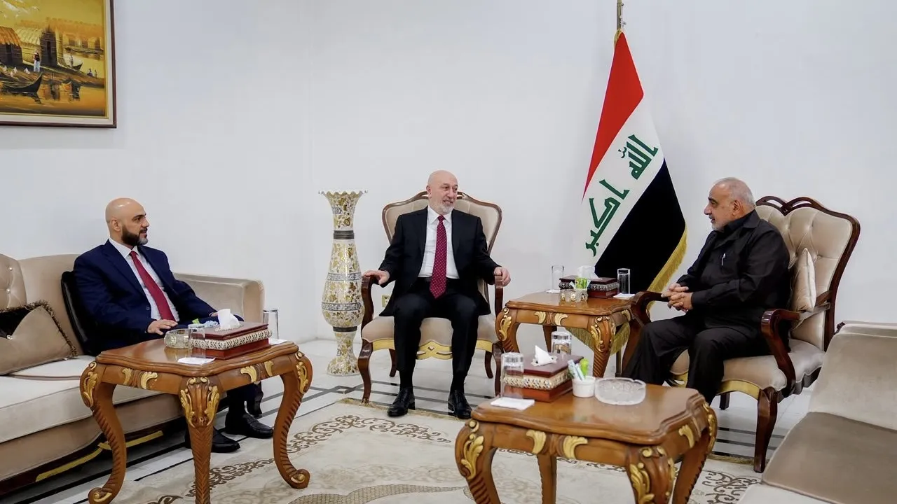رئيس الجمهورية وعبد المهدي يؤكدان أهمية الحوار والتفاهم لخدمة مصالح العراق