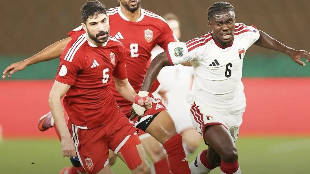 الإمارات تتغلب على البحرين بثلاثية وتتأهل لنصف نهائي خليجي 27