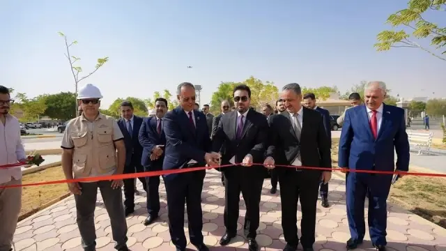 محافظ الأنبار يفتتح نصبي الجامعة والاعتماد المؤسسي في جامعة الأنبار