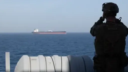 سنتكوم: أكثر من مليار برميل نفط عبرت هرمز وإيران لا تسيطر عليه