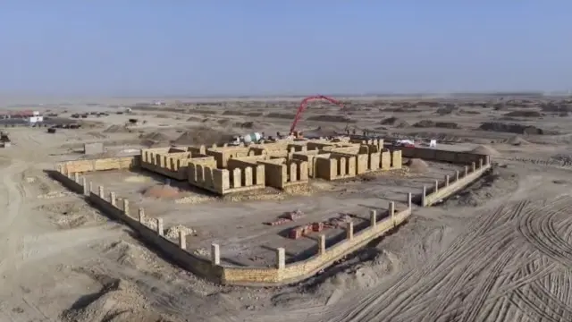 ذي قار تخصيص أكثر من 77 ألف قطعة أرض سكنية ضمن مبادرة رئيس الوزراء