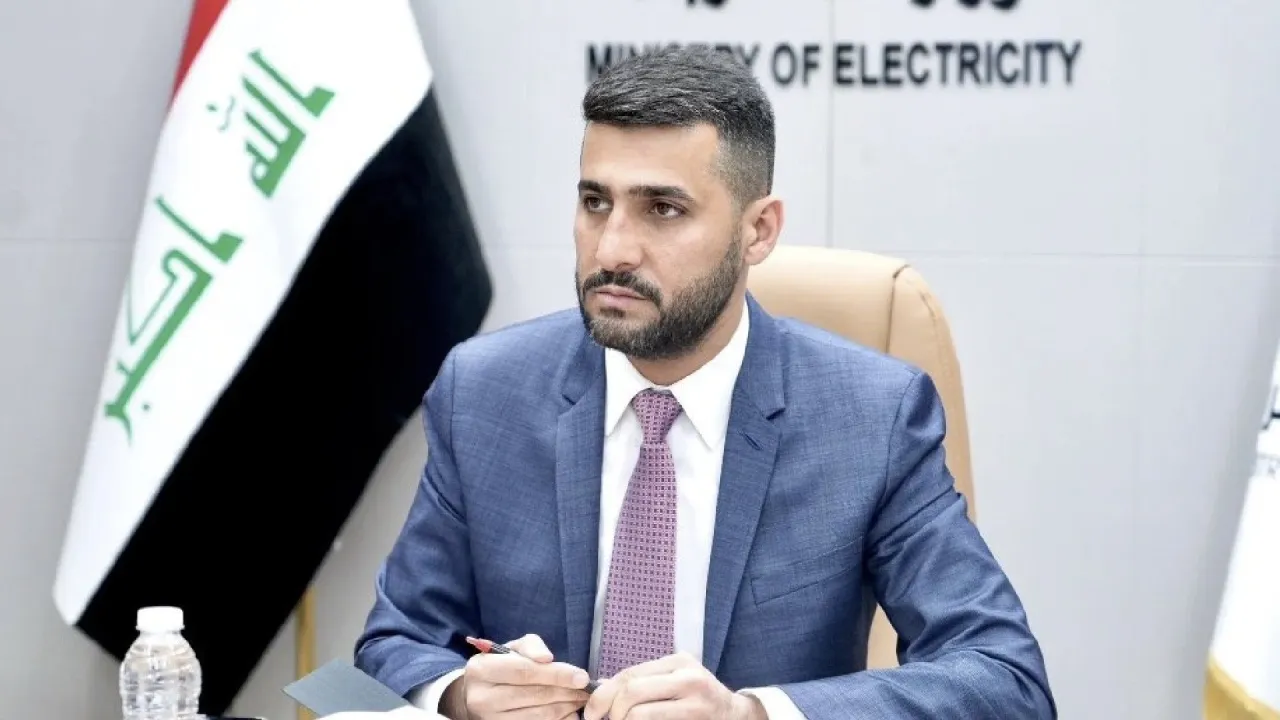 وزير الكهرباء يوم السيادة مناسبة تجدد فينا مواصلة العمل بإخلاص ومسؤولية