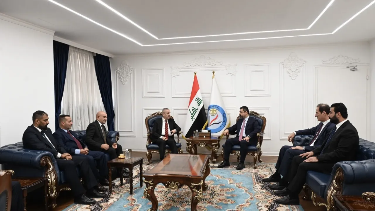 وزير العدل يؤكد أهمية توثيق جرائم وانتهاكات النظام المباد وإبرازها أمام المجتمع الدولي