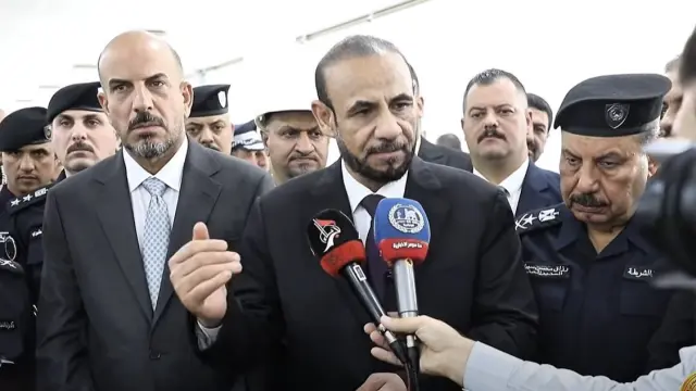 بحضور الركابي ورزيج والحسيناوي  افتتاح موقع مرور  السيادة في ذي قار