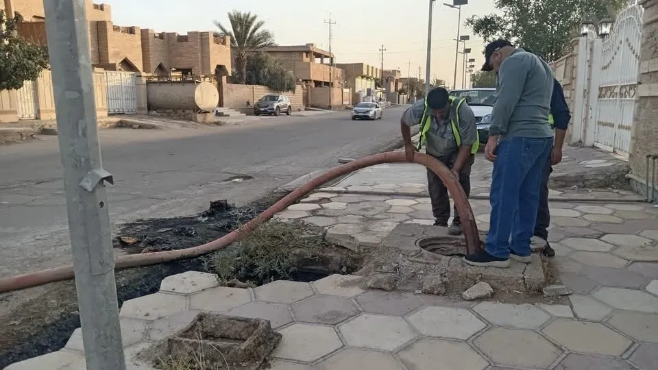 الرطبة تستعد لموسم الأمطار بحملة خدمية تشمل الشبكات والطرق