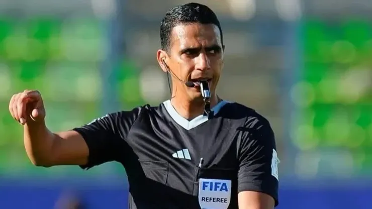 Moroccan refereeing team led by Jalal Jayed to officiate Gulf Cup 27 final between Saudi Arabia and the UAE