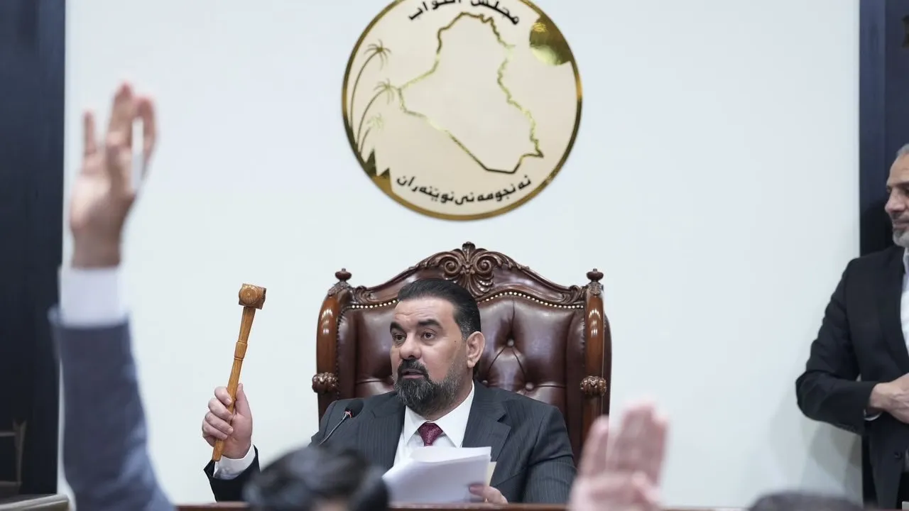 مجلس النواب يحول جلسته إلى تداولية لمناقشة سعر الصرف