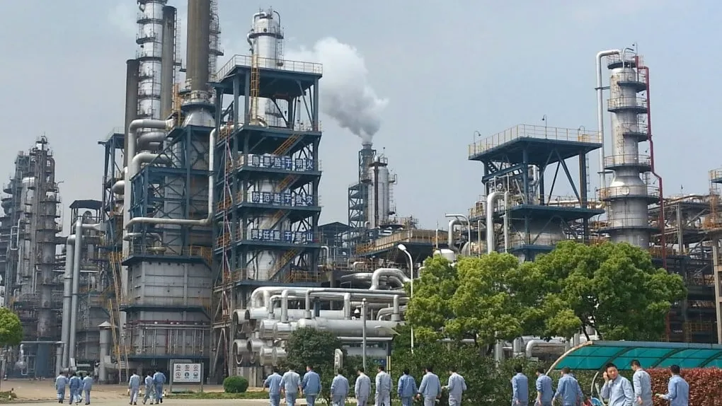 Chinesische unabhängige Raffinerien verstärken Käufe von Basra-Öl, um Rückgang iranischer Lieferungen auszugleichen