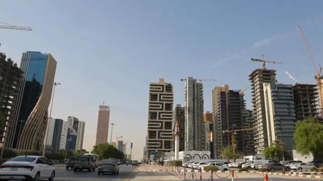 أستراليا تدين هجمات الحوثيين على السعودية وتحذر من السفر عبر مطار الرياض