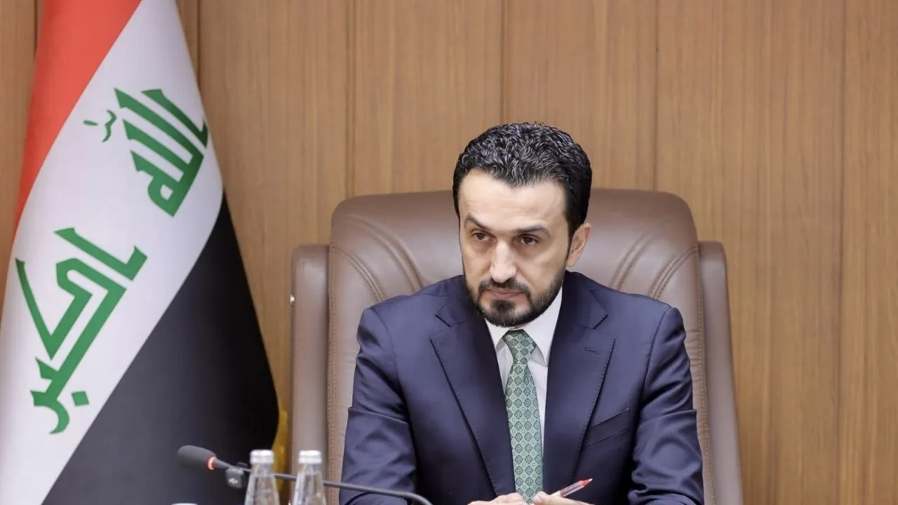 وزير الاتصالات يبحث مع مطوري تطبيقات عراقية آليات التنفيذ لتحقيق السيادة الرقمية
