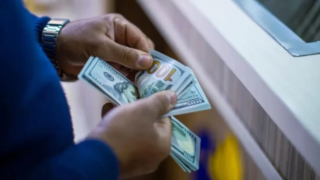 ارتفاع جديد لسعر الدولار في أسواق بغداد وأربيل إلى نحو 168600 دينار