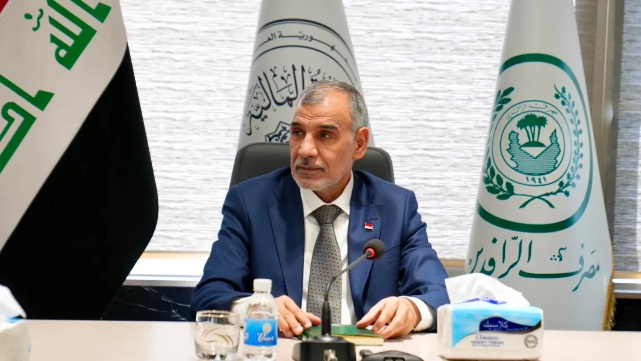 فالح ساري يطالب مصرف الرافدين بإطلاق قروض الموظفين وتسريع إجراءاتها