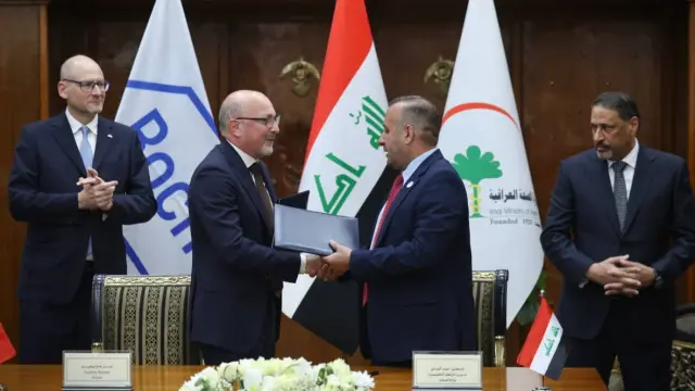 وزارة الصحة توقع برنامج تعاون مع شركة روش لتطوير التشخيص وتدريب الملاكات