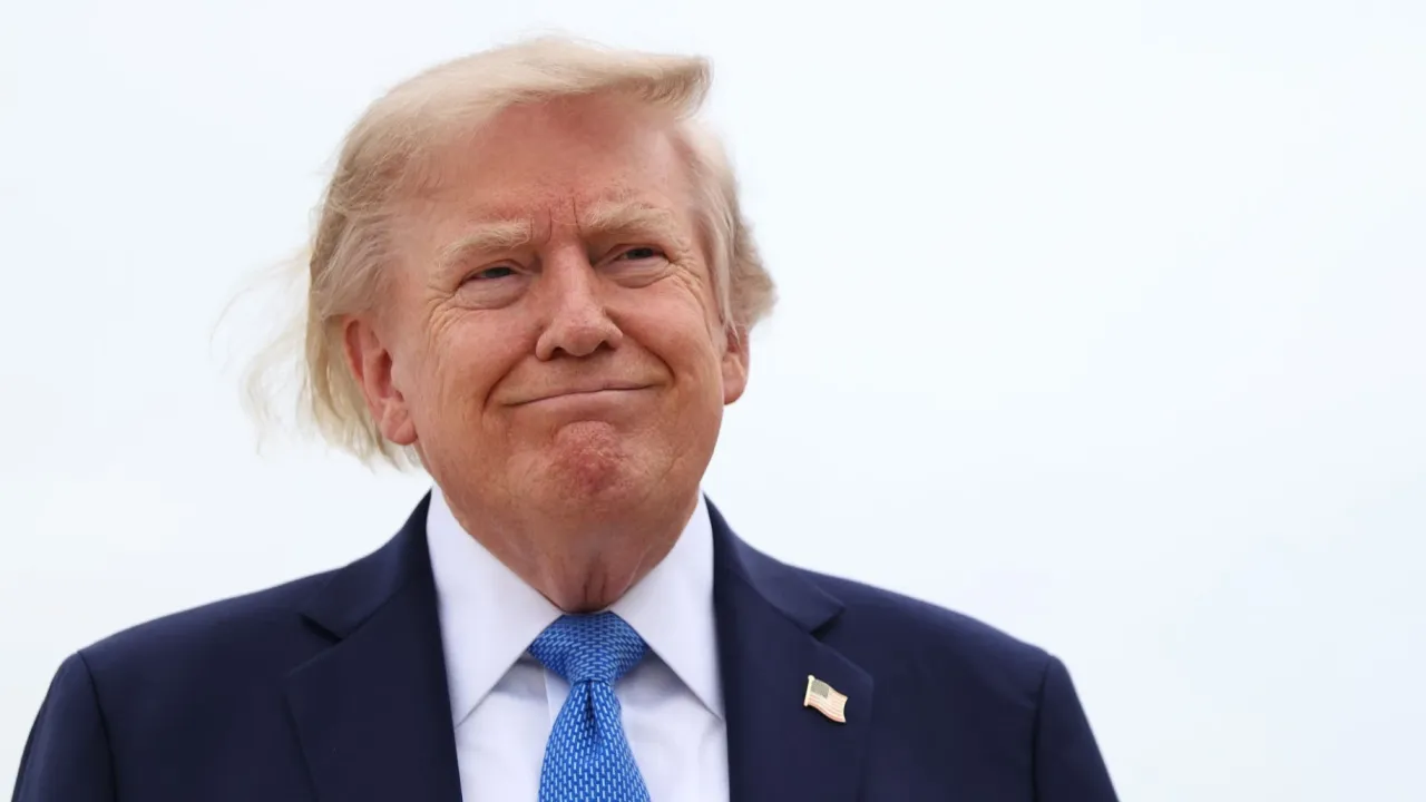 CNN: funcionarios estadounidenses dicen que Trump podría ordenar ataques amplios contra Irán antes de fin de año