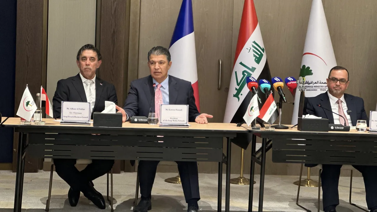 كريم حمادي يدعو إلى تعزيز البنية الصحية خلال ملتقى الصحة الفرنسي في بغداد