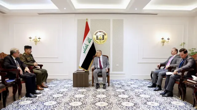 مستشار الأمن القومي يؤكد مواصلة حكومة علي الزيدي تنفيذ برنامج تطوير المنظومة العسكرية