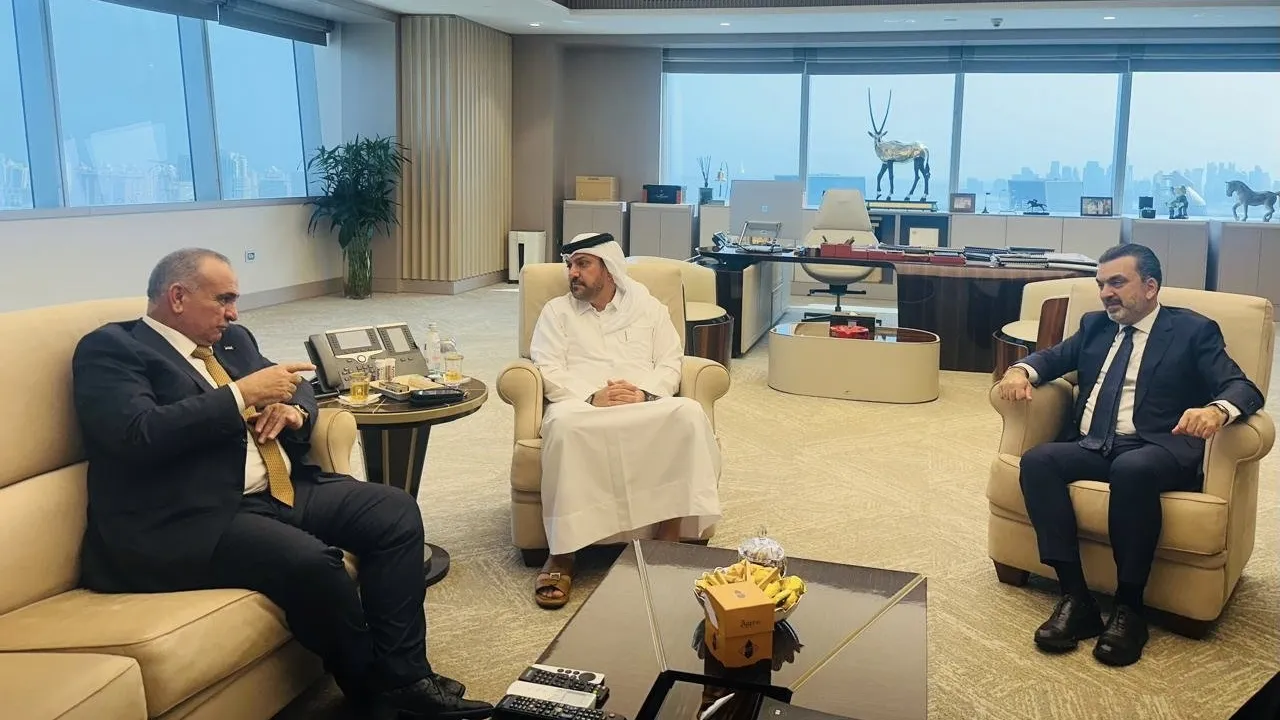 رئيس هيئة الاستثمار يبحث في الدوحة مع «باور إنترناشونال» توسيع الاستثمارات القطرية بالعراق