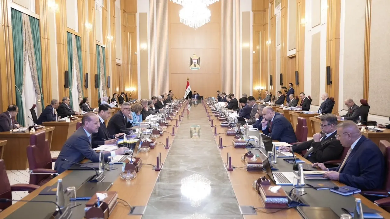 علي فالح الزيدي يترأس الجلسة الاعتيادية لمجلس الوزراء في بغداد