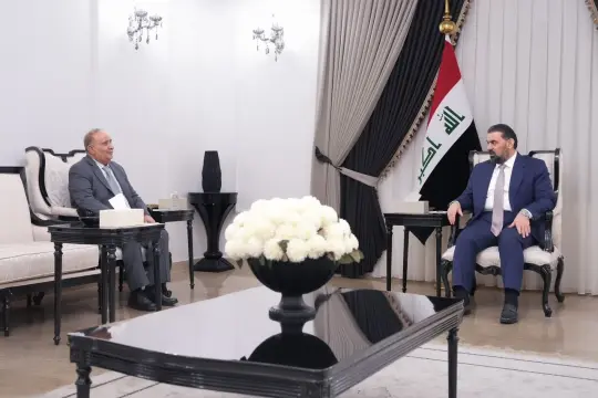 الحلبوسي يتسلم رسالة من رئيس البرلمان اليمني خلال استقباله السفير في بغداد