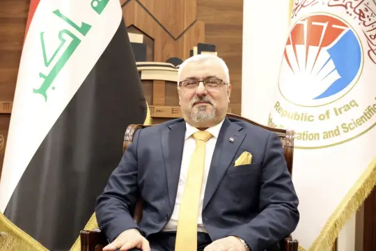 الحسني يعلن مراجعة أوضاع جامعات خارج العراق ويركز على ترصين التعليم الأهلي