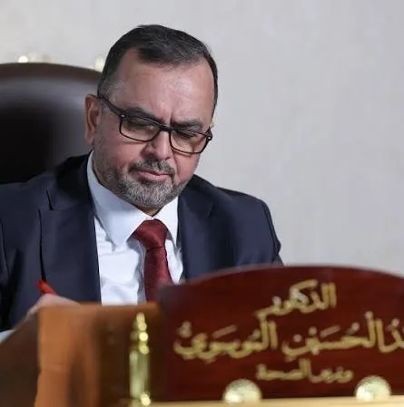 الموسوي يأمر بتشكيل لجنة لاستلام مستشفيات كربلاء وذي قار المتعاقدة مع ايبيكس هيلث/ العراق