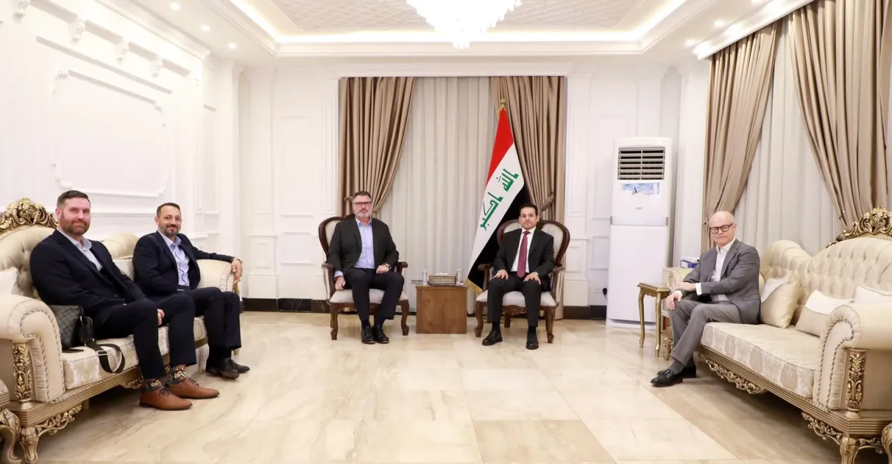 الأعرجي يلتقي ممثل شركة أركانوس الكندية لبحث تقنيات حماية الحدود